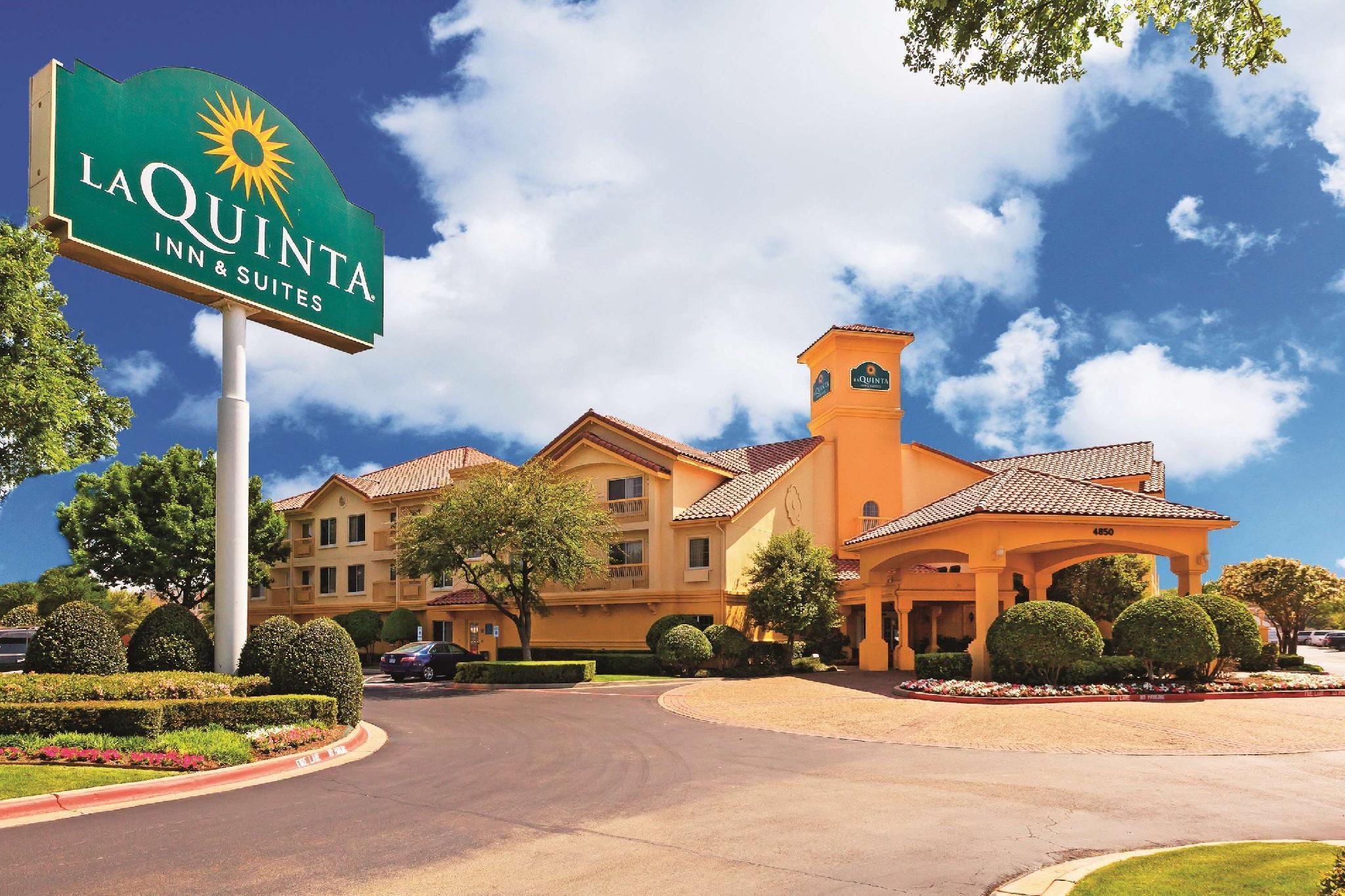La Quinta By Wyndham Dallas Dfw Airport North Irving Exterior photo